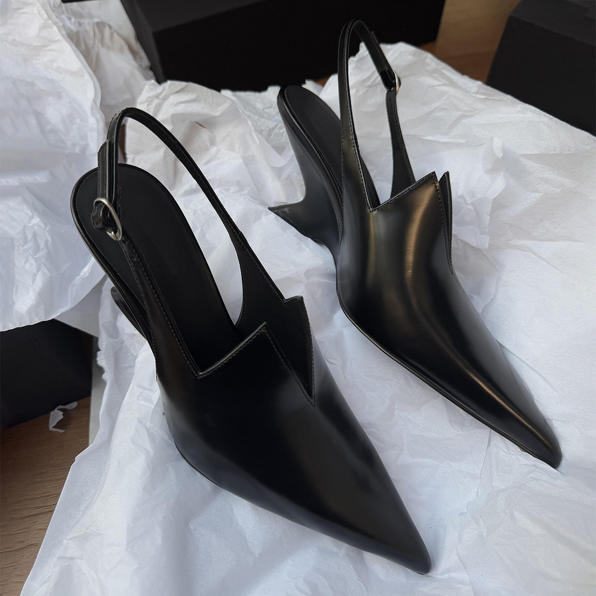 Sepatu Pumps Wanita Model V-Ne - Formal Women Daily Wear Sandals ulasan dan harga